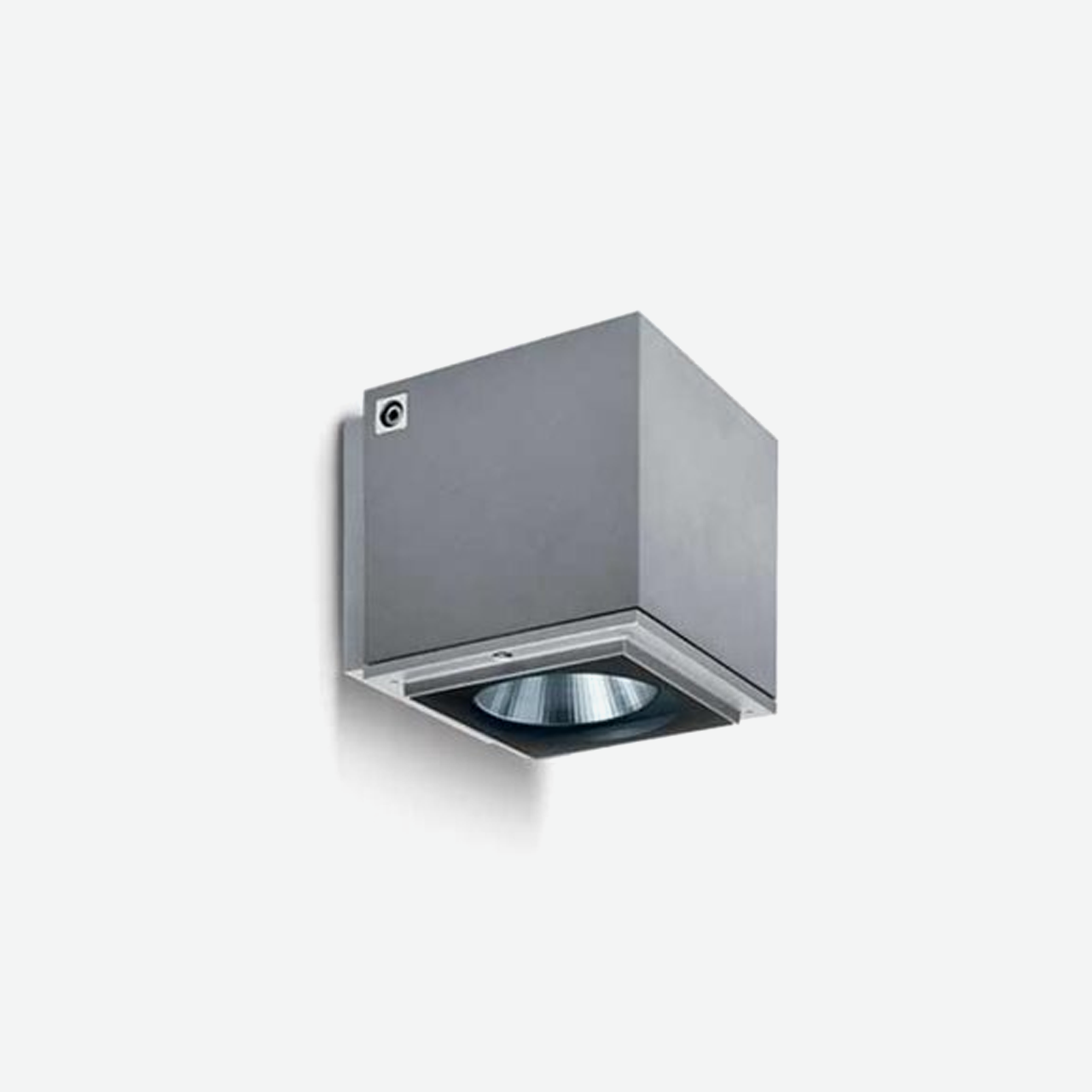 iPro 132mm wall mounted