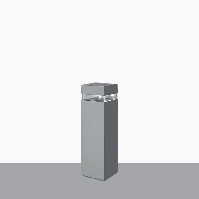 iWay Square Bollard - □6¹¹⁄₁₆'' x h24" (Medium)
