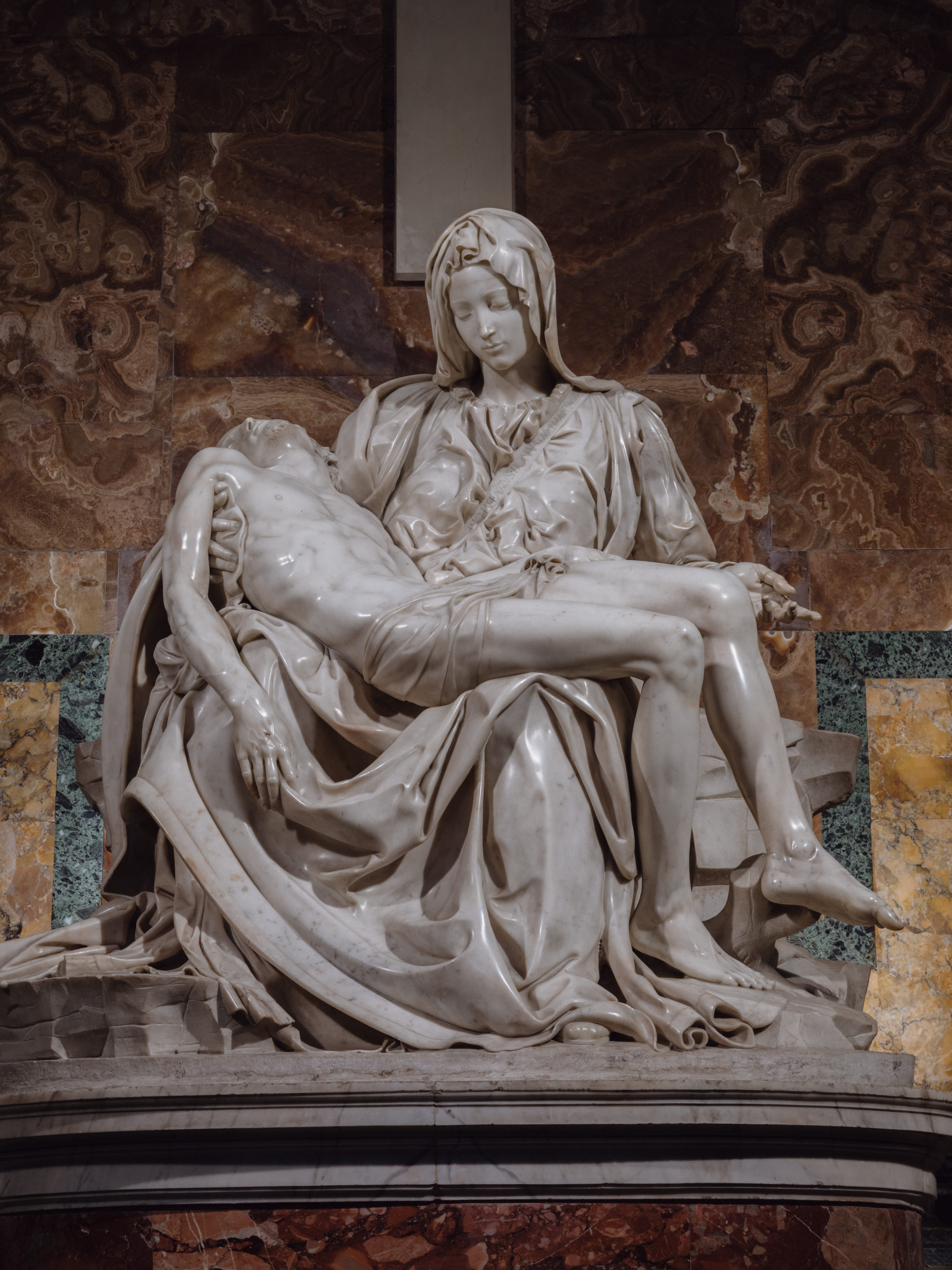 A new lighting system for Michelangelo’s La Pietà